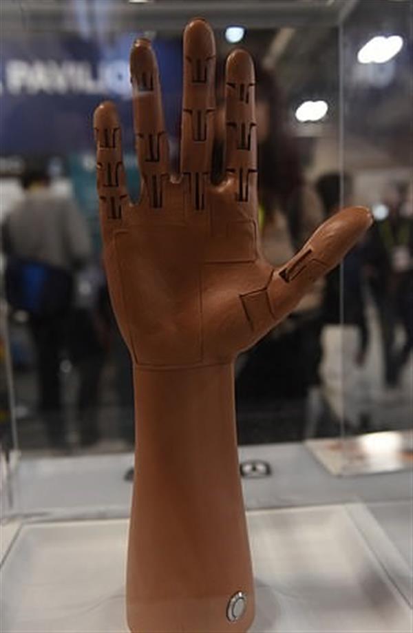 配備AI系統的3D打印義肢.jpg